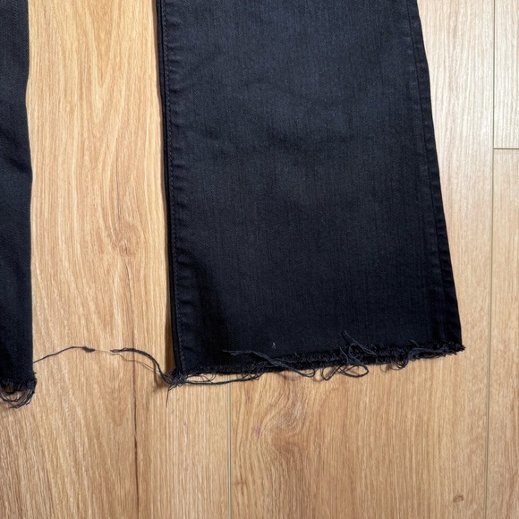 MOTHER Hustler Ankle Fray Not Guilty Black Flared Jeans Women’s Size 25 - Picture 3 of 12